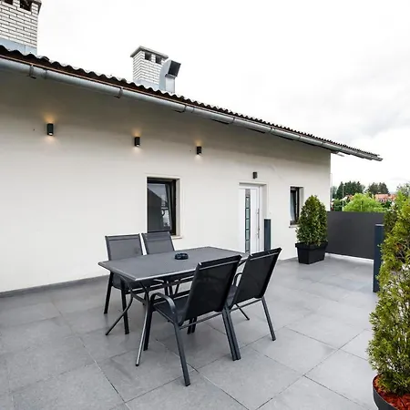 Apartments Vila Apolonia Ljubljana Exterior photo