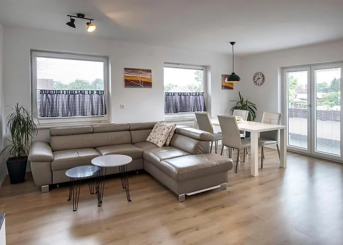 Apartments Vila Apolonia
